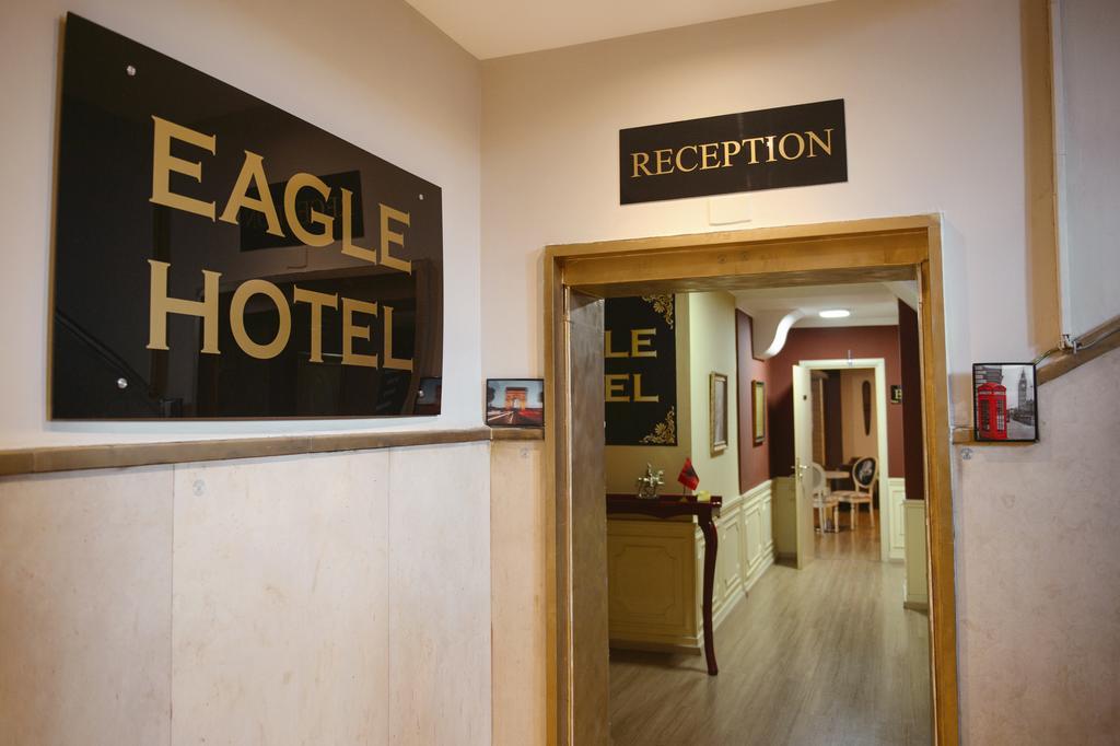 Hotel Eagle ติรานา ภายนอก รูปภาพ
